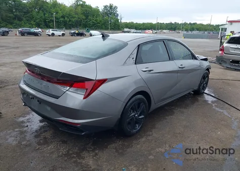 2022 Hyundai Elantra Sel from USA, damaged, VIN KMHLS4AG9NU368912